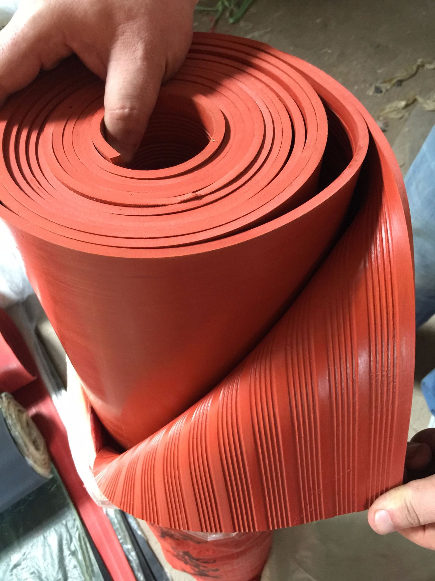 絕緣膠墊--萬(wàn)控電氣有限公司合作項(xiàng)目
